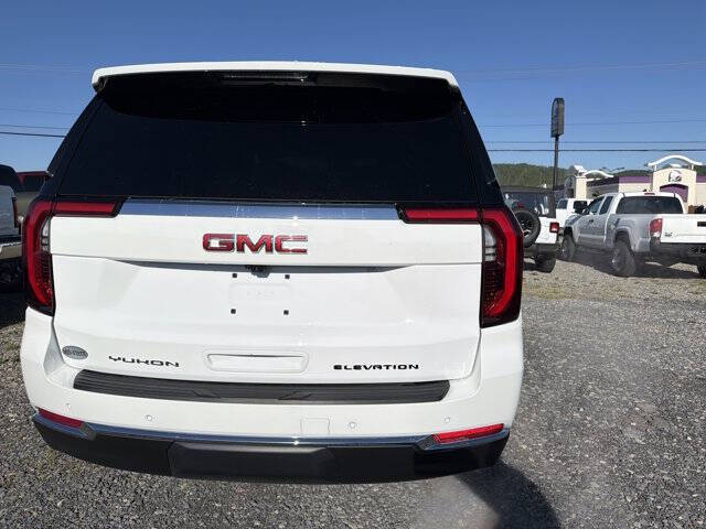 2025 GMC Yukon Elevation