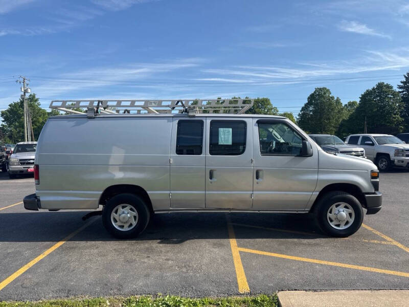 2011 Ford E-Series E-350 SD