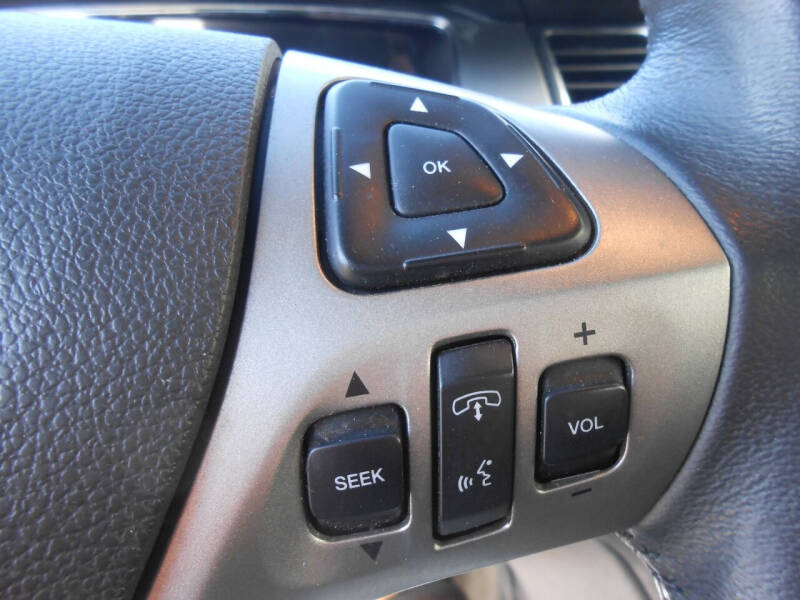 2014 Ford Taurus SEL