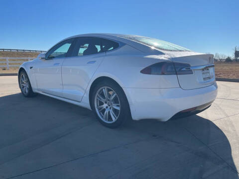 2020 Tesla Model S Long Range