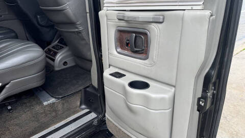 2014 Chevrolet Express 2500