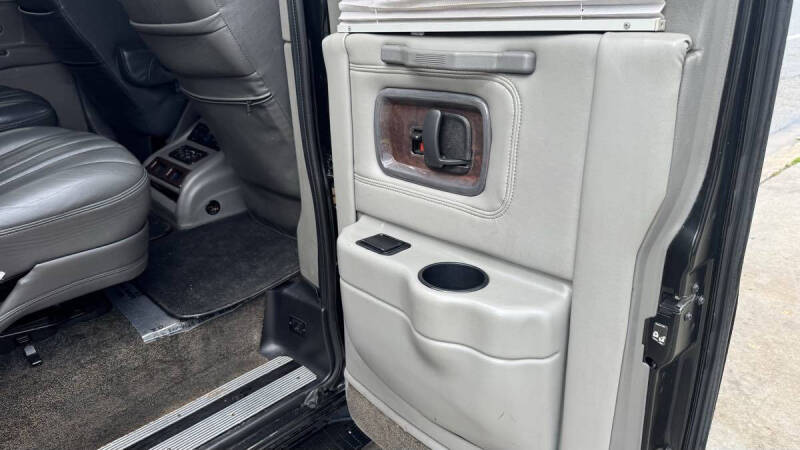 2014 Chevrolet Express 2500
