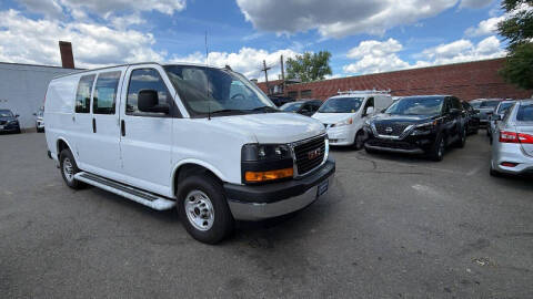 2024 GMC Savana 2500