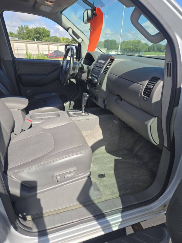 2012 Nissan Frontier SV V6