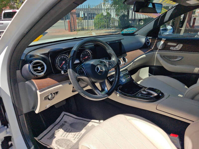 2017 Mercedes-Benz E-Class E 300