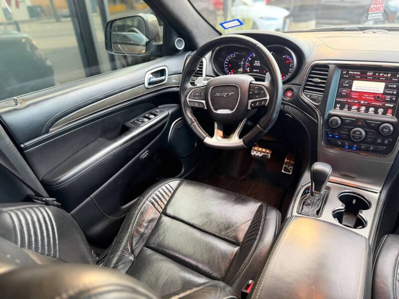 2017 Jeep Grand Cherokee SRT