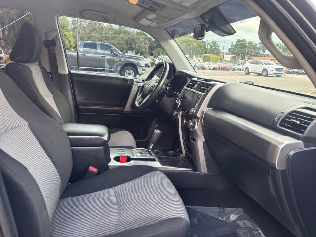 2022 Toyota 4Runner SR5