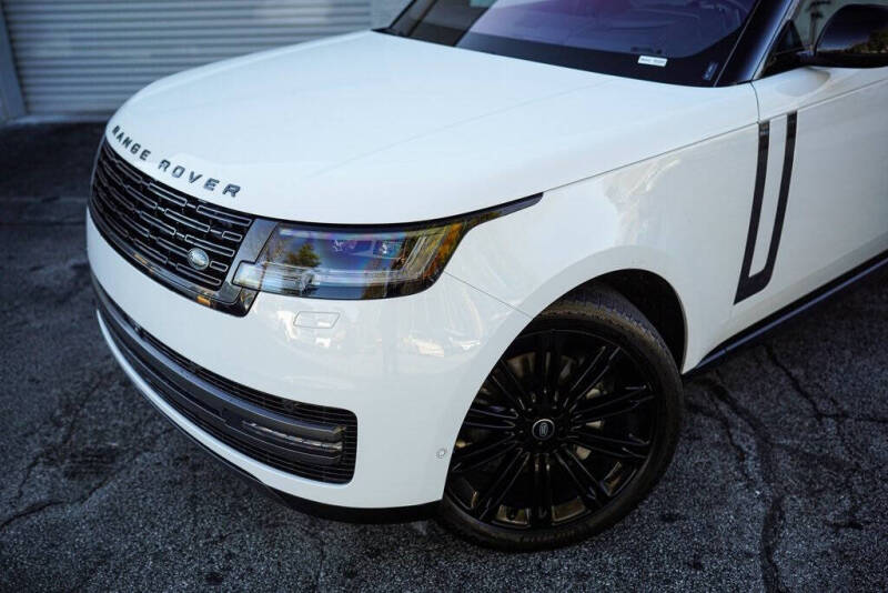 2022 Land Rover Range Rover P400 SE