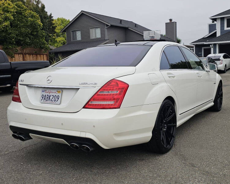 2010 Mercedes-Benz S-Class S 63 AMG