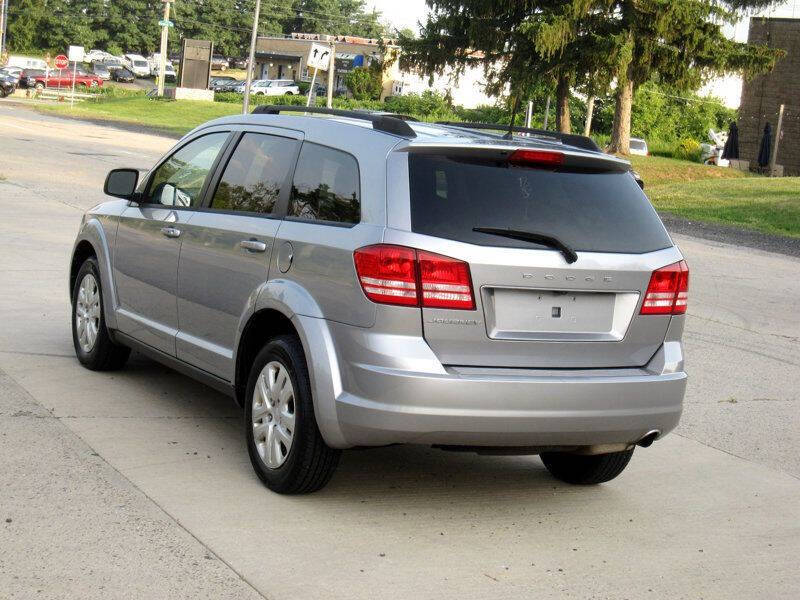 2018 Dodge Journey SE
