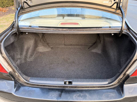 2003 Toyota Corolla LE