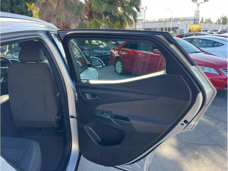 2023 Chevrolet Bolt EUV LT