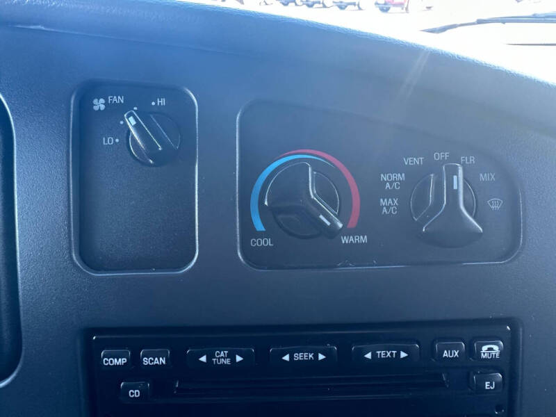 2006 Ford E-Series E-150