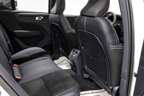 2023 Volvo XC40 Recharge Twin Ultimate