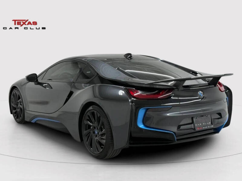 2016 BMW i8