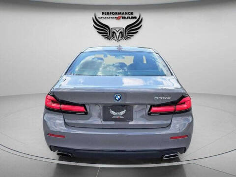 2022 BMW 5 Series 530e