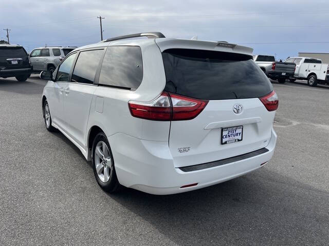 2018 Toyota Sienna