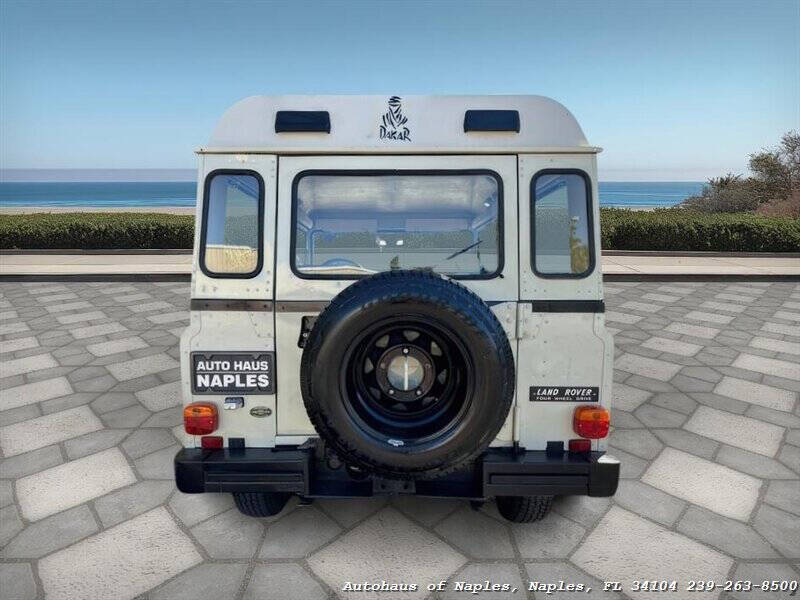 1987 Land Rover Defender