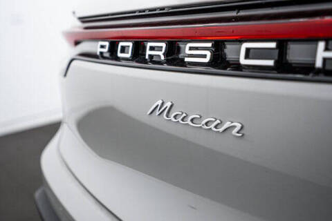 2026 Porsche Macan