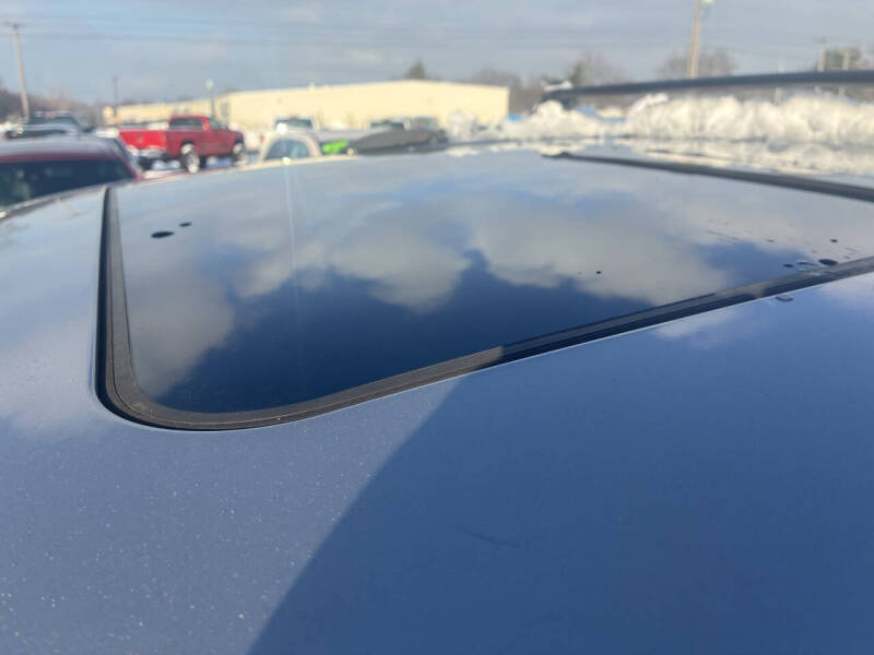 2015 Chrysler Town and Country Touring-L