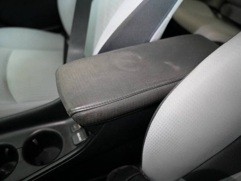 2018 Toyota Prius Two