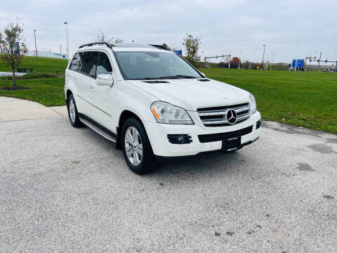 2009 Mercedes-Benz GL-Class for sale at Airport Motors of St Francis LLC in Saint Francis WI