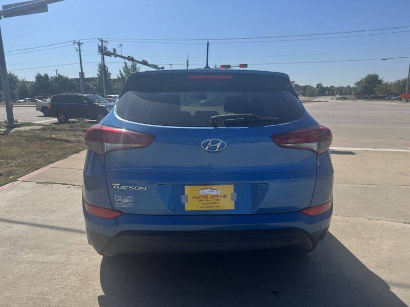 2017 Hyundai Tucson SE photo 6