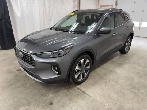 2023 Ford Escape Platinum