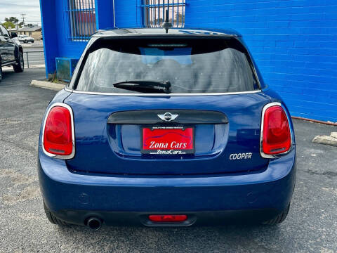 2016 MINI Hardtop 4 Door Cooper