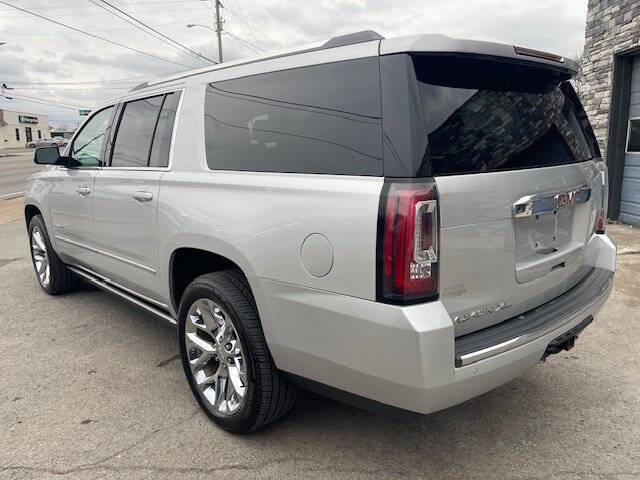 2017 GMC Yukon XL Denali