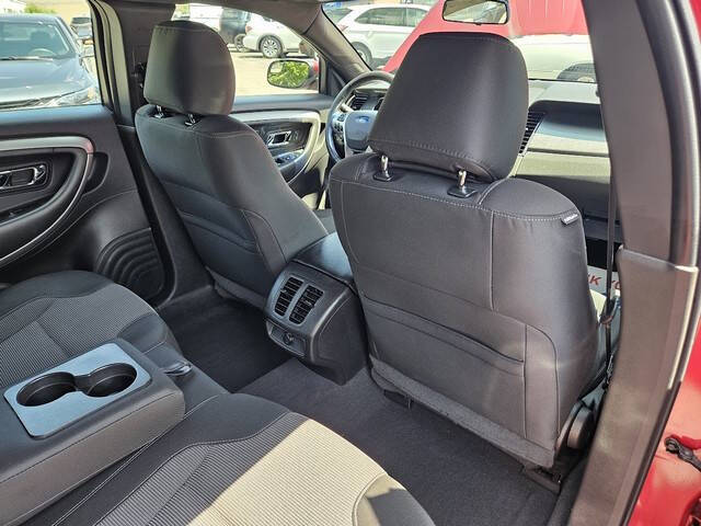2019 Ford Taurus SEL