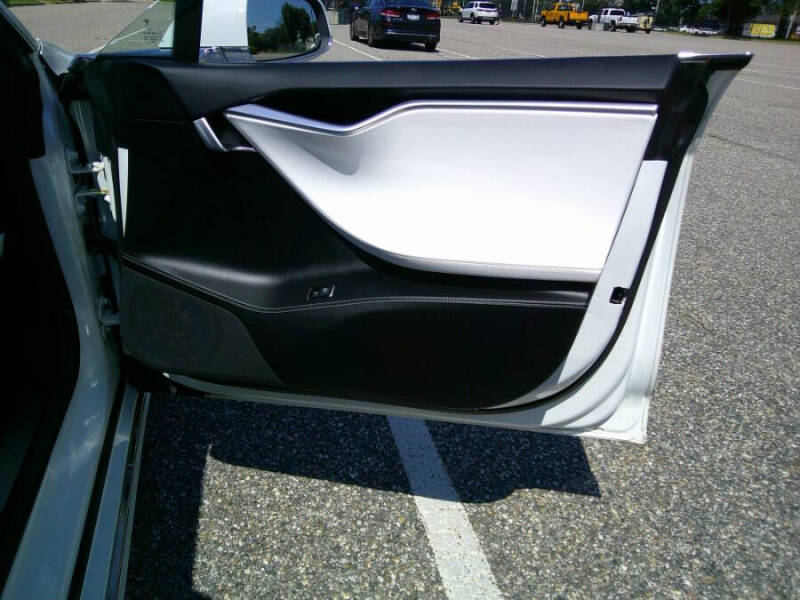 2017 Tesla Model S
