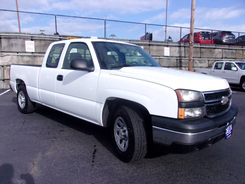 2007 Chevrolet Silverado 1500 Classic for sale at Delta Auto Sales in Milwaukie OR