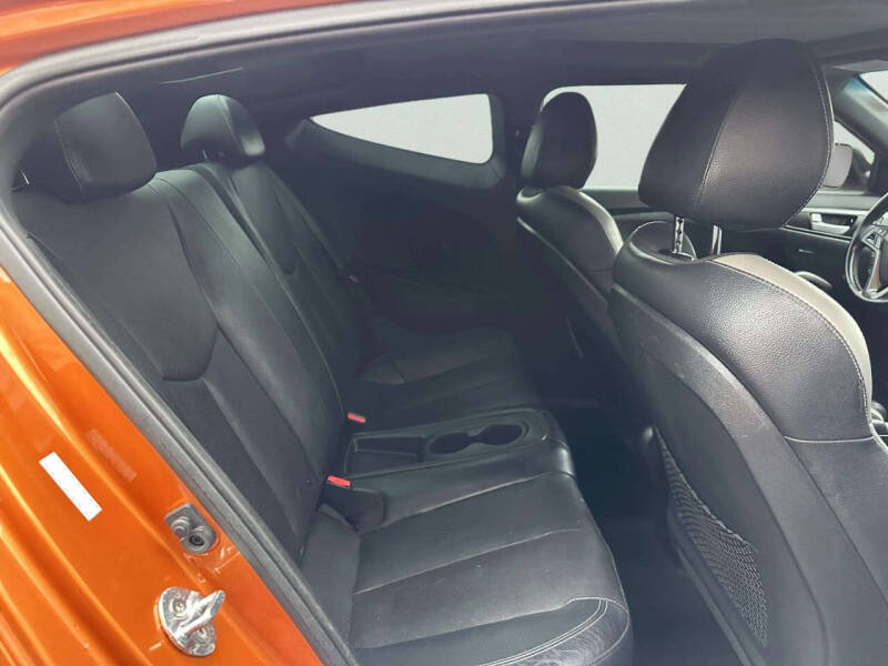 2016 Hyundai Veloster Turbo