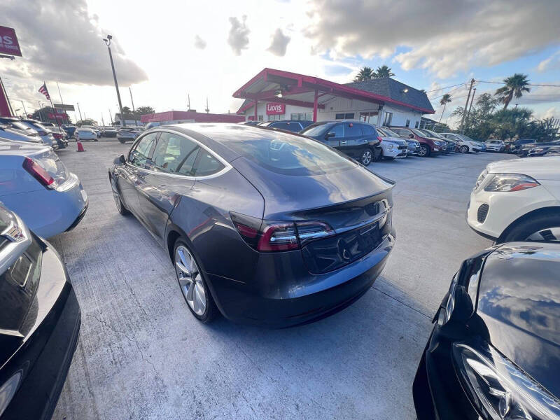 2019 Tesla Model 3 Long Range