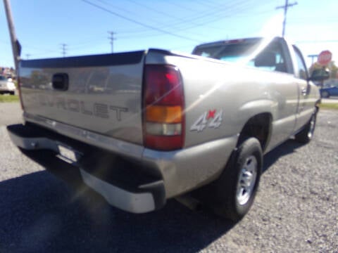 2000 Chevrolet Silverado 1500 for sale at English Autos in Grove City PA