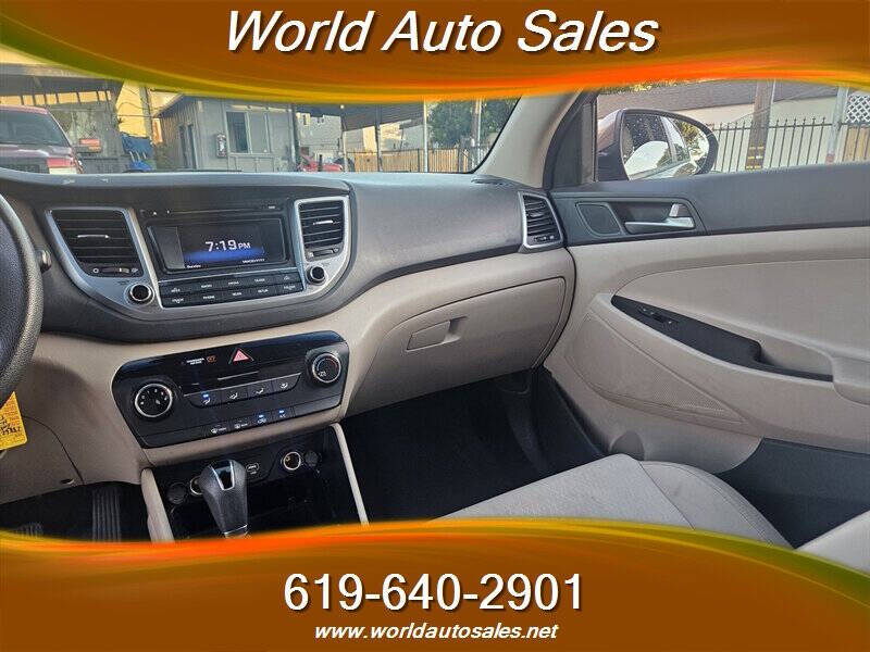 2017 Hyundai Tucson SE