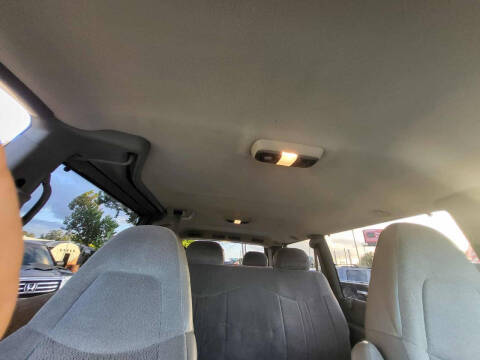 2003 Chevrolet Astro LS