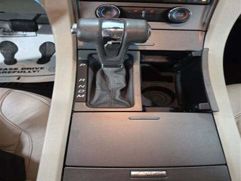 2011 Ford Taurus SEL