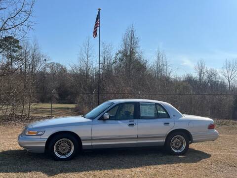 1995 Mercury Grand Marquis for sale at Poole Automotive in Laurinburg NC