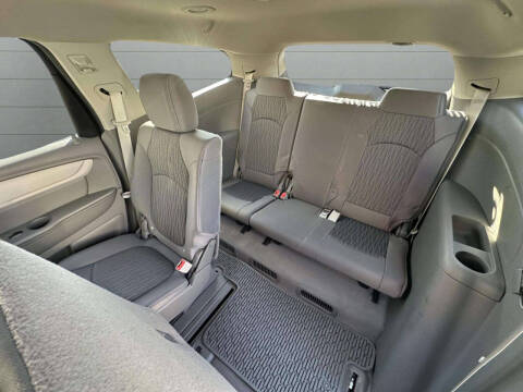 2016 Chevrolet Traverse LS