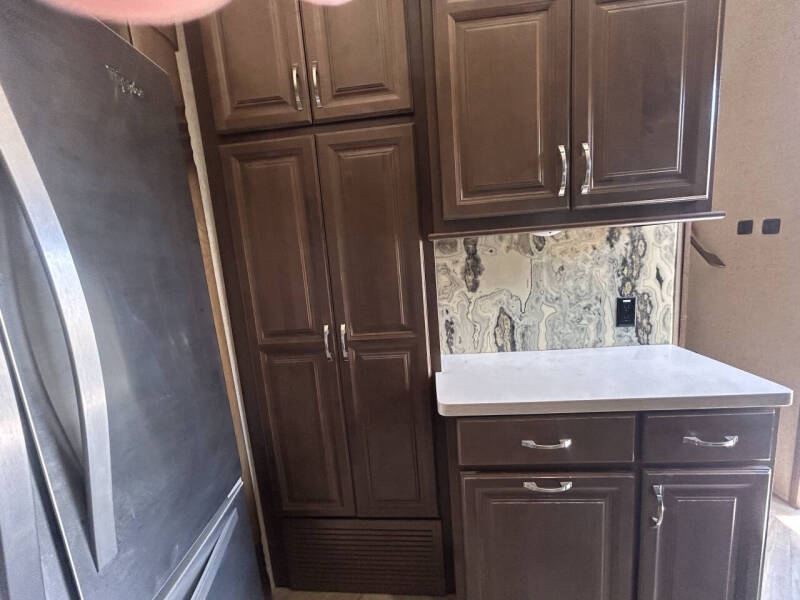 2016 CEDAR CREEK 38EL