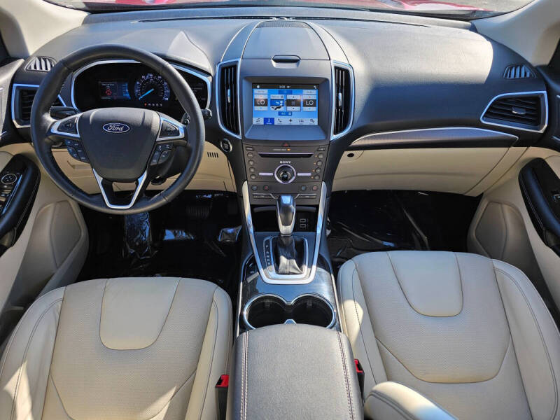 2016 Ford Edge Titanium