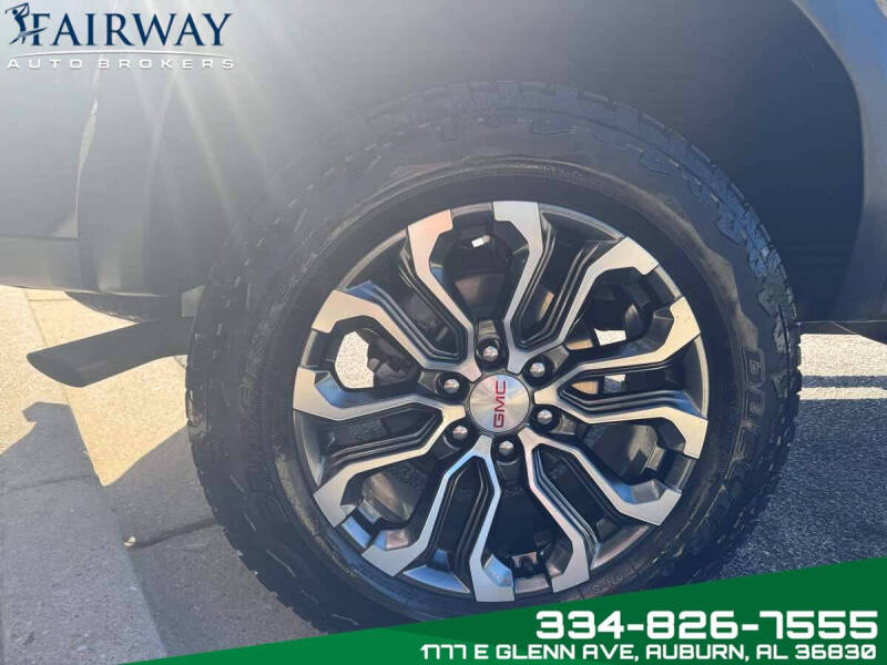 2024 GMC Canyon Denali