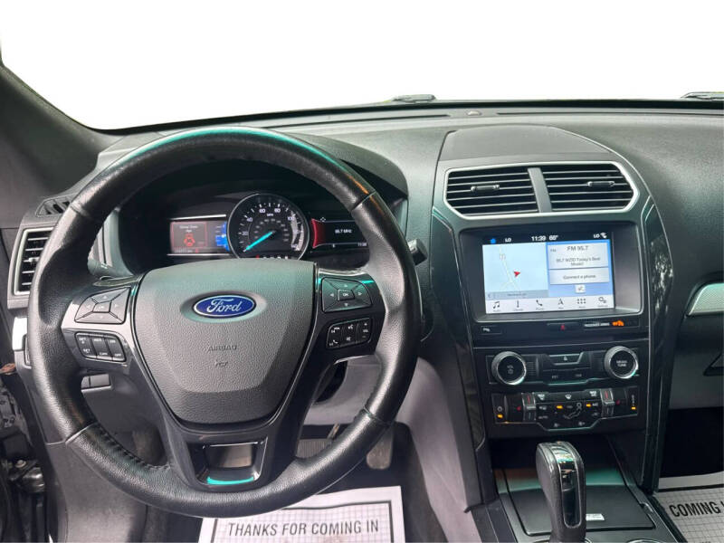 2017 Ford Explorer XLT