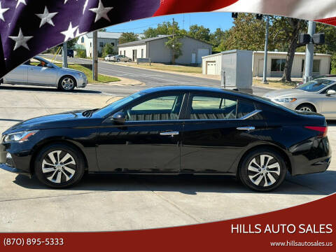 2020 Nissan Altima for sale at Hills Auto Sales in Salem AR