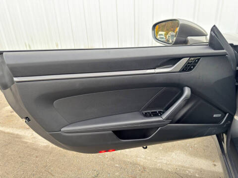 2021 Porsche 911 Carrera