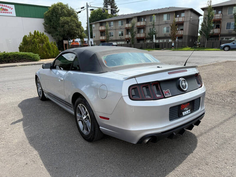 2014 Ford Mustang V6