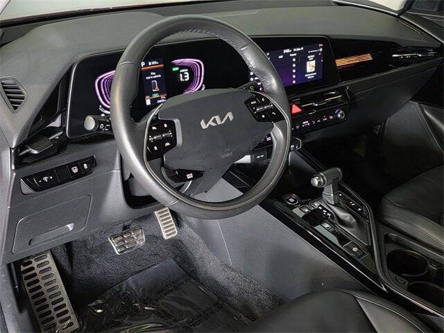 2023 Kia Niro EX Touring