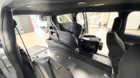 2024 Chrysler Pacifica Touring